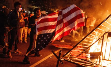 Estados Unidos se prepara para una insurrección nacional mientras la izquierda radical organiza el “Día de la Ira” en varias ciudades